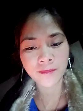 Lyssa-a online show from November 2025 10:32:01 PM