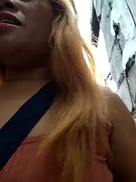 CockBiter83 online show from October 2025 11:28:02 PM