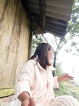 Nguyet2k4 online show from December 2025 01:14:02 AM