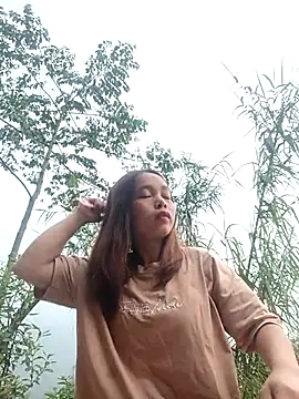 Nguyet2k4 online show from April 2026 11:03:01 PM