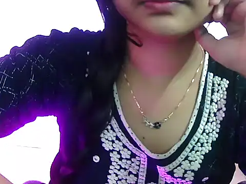 Snapshot of Anshu38 chatting on February 2026 06:18:01 PM Anshu38 online show from February 2026 06:18:01 PM