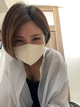 Snapshot of Io_chaaan_xxx chatting on November 2025 03:18:02 AM Io chaaan xxx online show from November 2025 03:18:02 AM