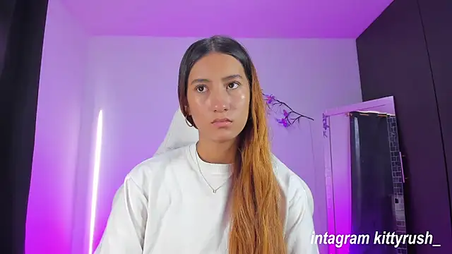 kittyrush  online show from February 2026 09:21:01 PM