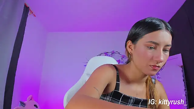 kittyrush  online show from February 2026 10:39:01 PM