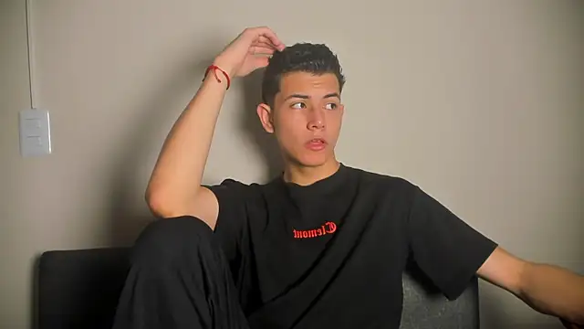 Snapshot of FireGuy_99 chatting on January 2026 01:16:02 PM FireGuy 99 online show from January 2026 01:16:02 PM