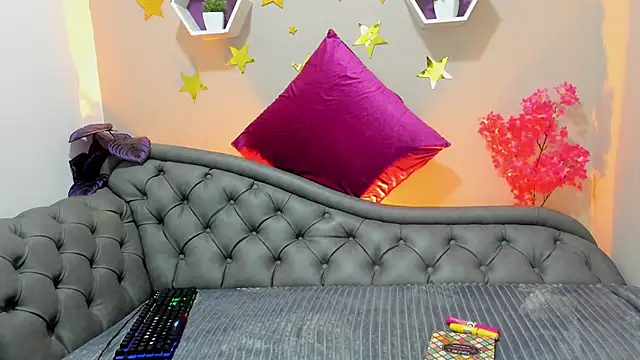 Laskhmi  online show from November 2025 03:38:02 PM