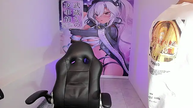 Hayden Boy  online show from October 2025 01:18:02 PM