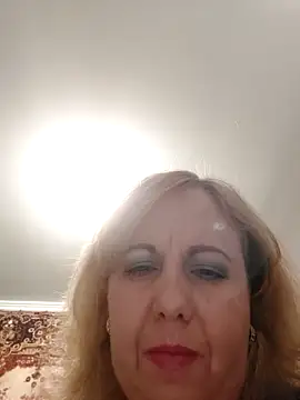 Snapshot of OliviaBliss1 chatting on November 2025 01:10:02 PM OliviaBliss1 online show from November 2025 01:10:02 PM