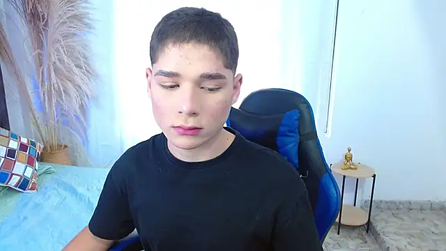 Mattass18 online show from December 2025 12:57:02 PM