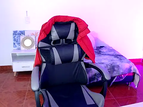 Isabella  666 online show from November 2025 03:50:01 AM