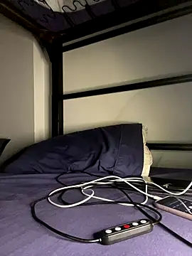 Snapshot of Desireexoxo chatting on October 2025 04:02:01 AM Desireexoxo online show from October 2025 04:02:01 AM