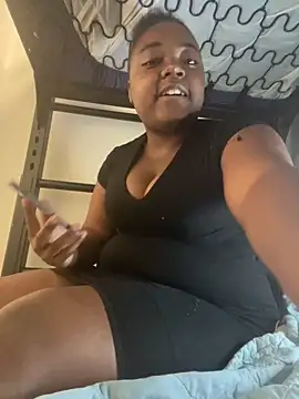 Snapshot of Desireexoxo chatting on October 2025 04:52:02 PM Desireexoxo online show from October 2025 04:52:02 PM