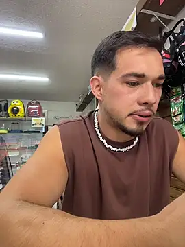 Leonardmoppet online show from November 2025 09:20:02 PM