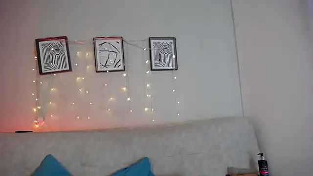 Sweet Bella Valery online show from April 2026 02:33:02 PM