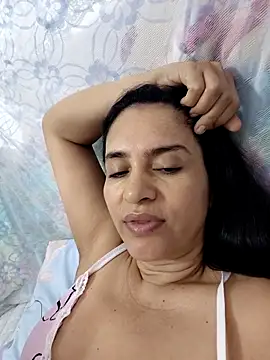 Selenahot23sexy online show from October 2025 11:33:02 AM