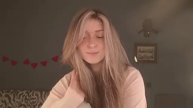 BellaSink online show from April 2026 05:34:01 AM