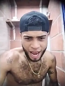 Snapshot of AXionX chatting on November 2025 02:55:01 AM AXionX online show from November 2025 02:55:01 AM