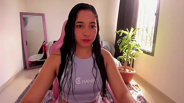 Snapshot of Kruela chatting on October 2025 03:14:02 PM Kruela online show from October 2025 03:14:02 PM