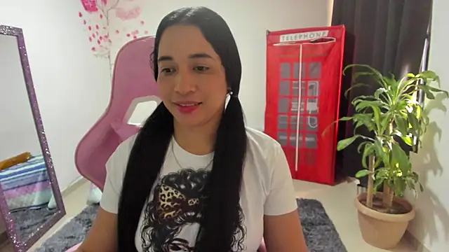 Snapshot of Kruela chatting on November 2025 01:11:01 PM Kruela online show from November 2025 01:11:01 PM