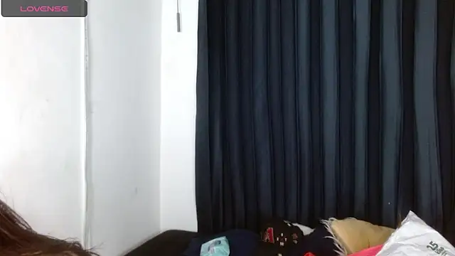 Snapshot of antonella_rosecs chatting on December 2025 04:51:01 AM antonella rosecs online show from December 2025 04:51:01 AM