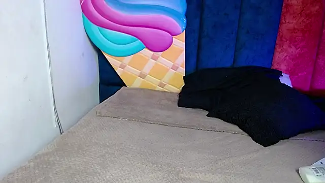 Snapshot of antonella_rosecs chatting on March 2026 04:18:02 AM antonella rosecs online show from March 2026 04:18:02 AM