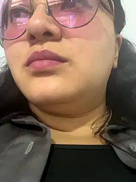 antoniamiller69 online show from November 2025 09:13:02 PM