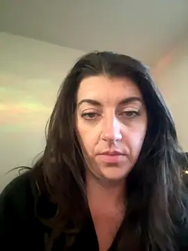 Snapshot of Bambieyez4 chatting on October 2025 12:33:02 AM Bambieyez4 online show from October 2025 12:33:02 AM