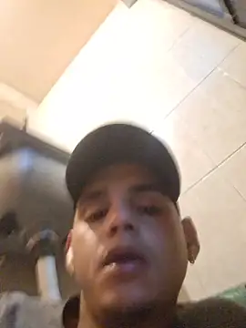 Daiberrubio online show from April 2026 01:12:02 PM