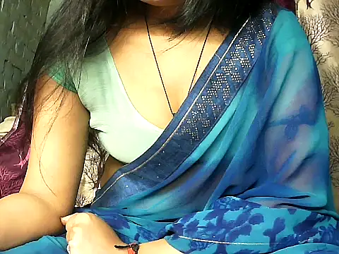 Snapshot of diksha--s chatting on November 2025 11:04:01 PM diksha--s online show from November 2025 11:04:01 PM