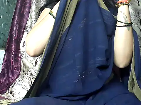Snapshot of diksha--s chatting on November 2025 07:27:01 PM diksha--s online show from November 2025 07:27:01 PM
