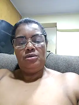 Snapshot of Pessoa54 chatting on November 2025 12:43:02 AM Pessoa54 online show from November 2025 12:43:02 AM