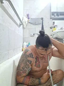 Rueditasss online show from April 2026 01:27:01 AM