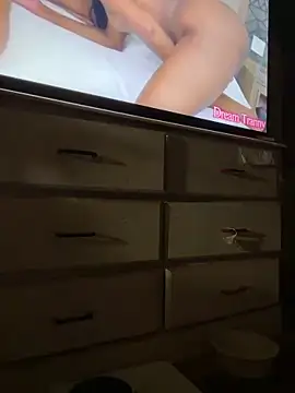 Snapshot of sissy_diorcd chatting on March 2026 05:33:02 AM sissy diorcd online show from March 2026 05:33:02 AM