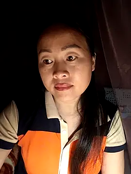 Snapshot of Spring-mky chatting on February 2026 07:45:01 PM Spring-mky online show from February 2026 07:45:01 PM