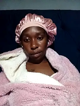 sexysmalldaily04 online show from November 2025 05:47:02 PM