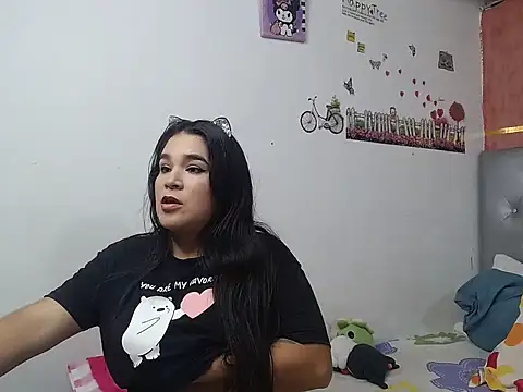 camilahot10 online show from October 2025 03:01:02 PM