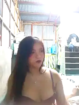 XxxHotCouples4u online show from November 2025 01:51:01 PM