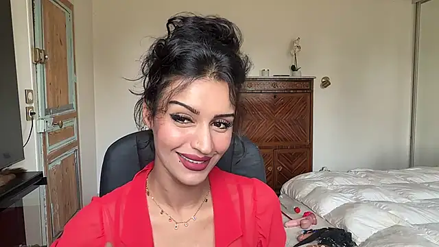 Snapshot of Lailawick chatting on July 2026 05:07:02 PM Lailawick online show from July 2026 05:07:02 PM