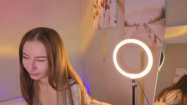 Snapshot of Margarita_Lee chatting on October 2025 01:57:01 AM Margarita Lee online show from October 2025 01:57:01 AM