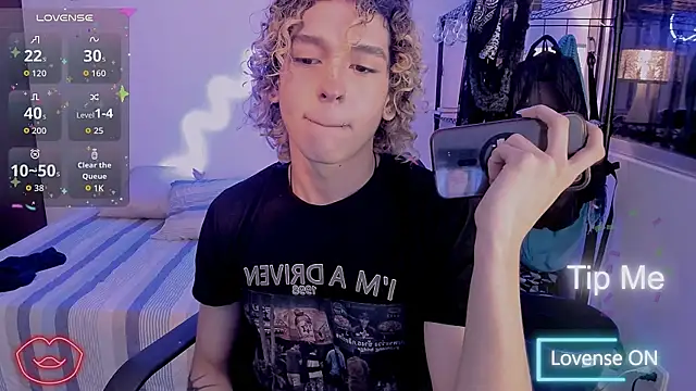 Lyric Mirage online show from February 2026 04:21:02 AM