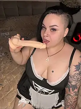 Snapshot of Milfame chatting on October 2025 05:57:02 PM Milfame online show from October 2025 05:57:02 PM