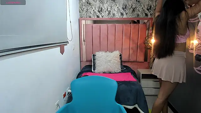 Snapshot of Rachel__Jonees chatting on November 2025 12:08:02 PM Rachel Jonees online show from November 2025 12:08:02 PM