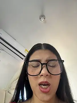 Snapshot of Julietalcl chatting on July 2026 08:55:01 PM Julietalcl online show from July 2026 08:55:01 PM