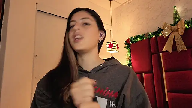 moon winy online show from December 2025 11:41:02 AM