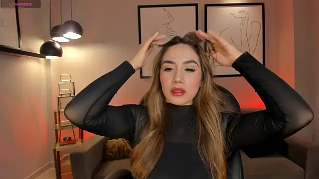 AnnieMonroe1 online show from February 2026 12:10:02 PM