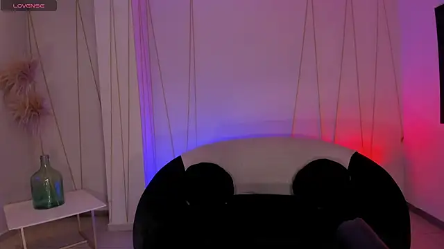 AnnieMonroe1 online show from February 2026 11:50:01 AM