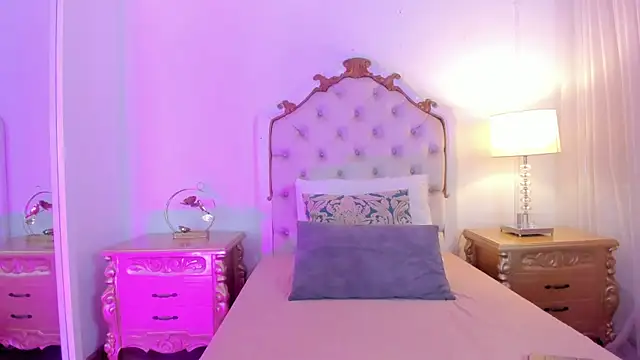 jessi lopez45 online show from April 2026 07:17:02 PM