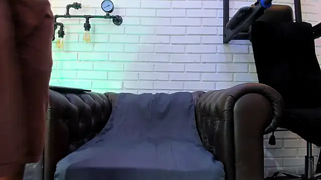 GabrielDraiven online show from November 2025 07:24:01 PM