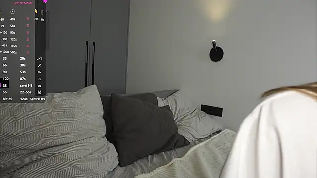 BrynnHolverson online show from December 2025 07:19:02 PM