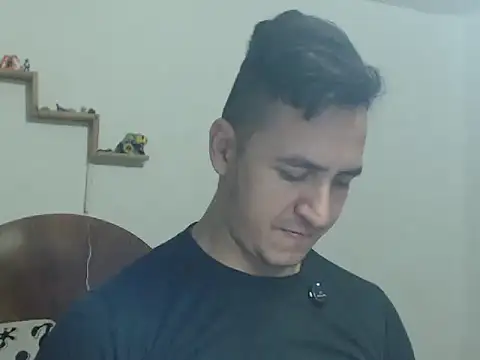 DarkTheKing online show from November 2025 01:44:02 PM